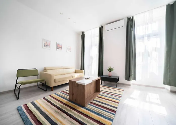 Canvas 2 Bedrooms K13 *