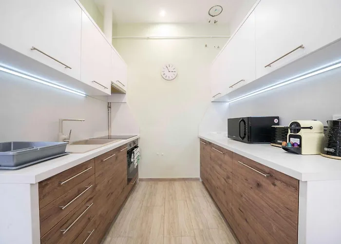 Canvas 2 Bedrooms K13 בודפשט
